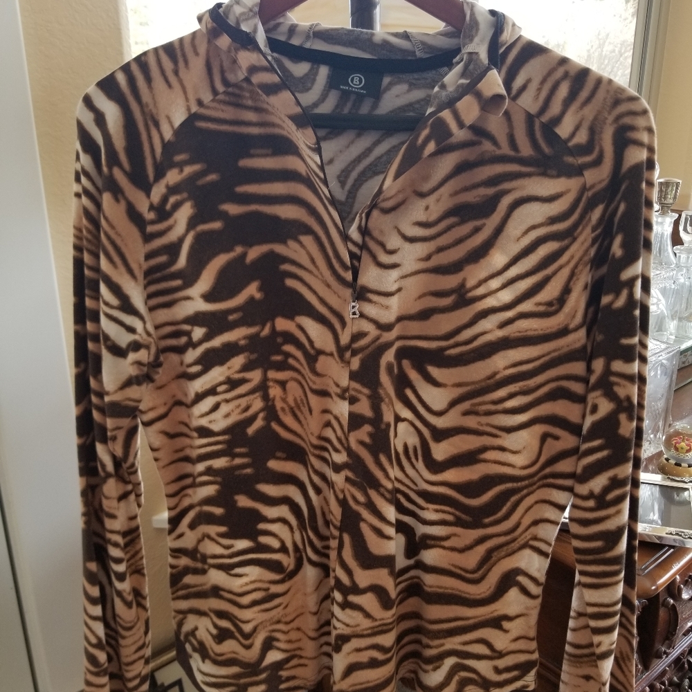 Bogner top